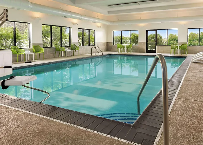 Hotel Hampton Chicago-o'hare International Airport 3*