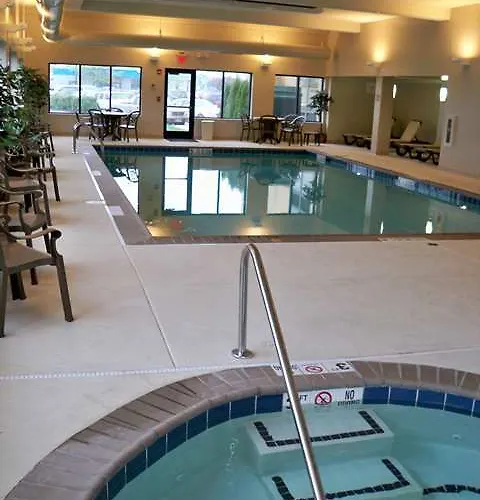 Hotel Hampton Chicago-o'hare International Airport 3*
