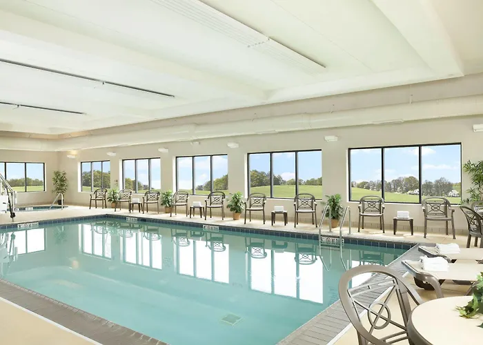 Hotel Hampton Chicago-o'hare International Airport 3*